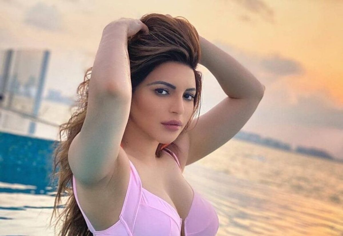 Shama Sikander | Red dress fashion