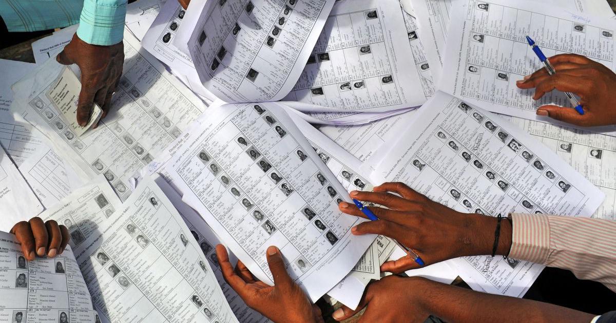 Election Woes: Illustration of a ballot box with missing names
