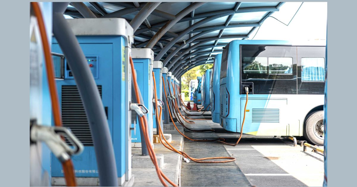 Nagpur electric buses at charging stations