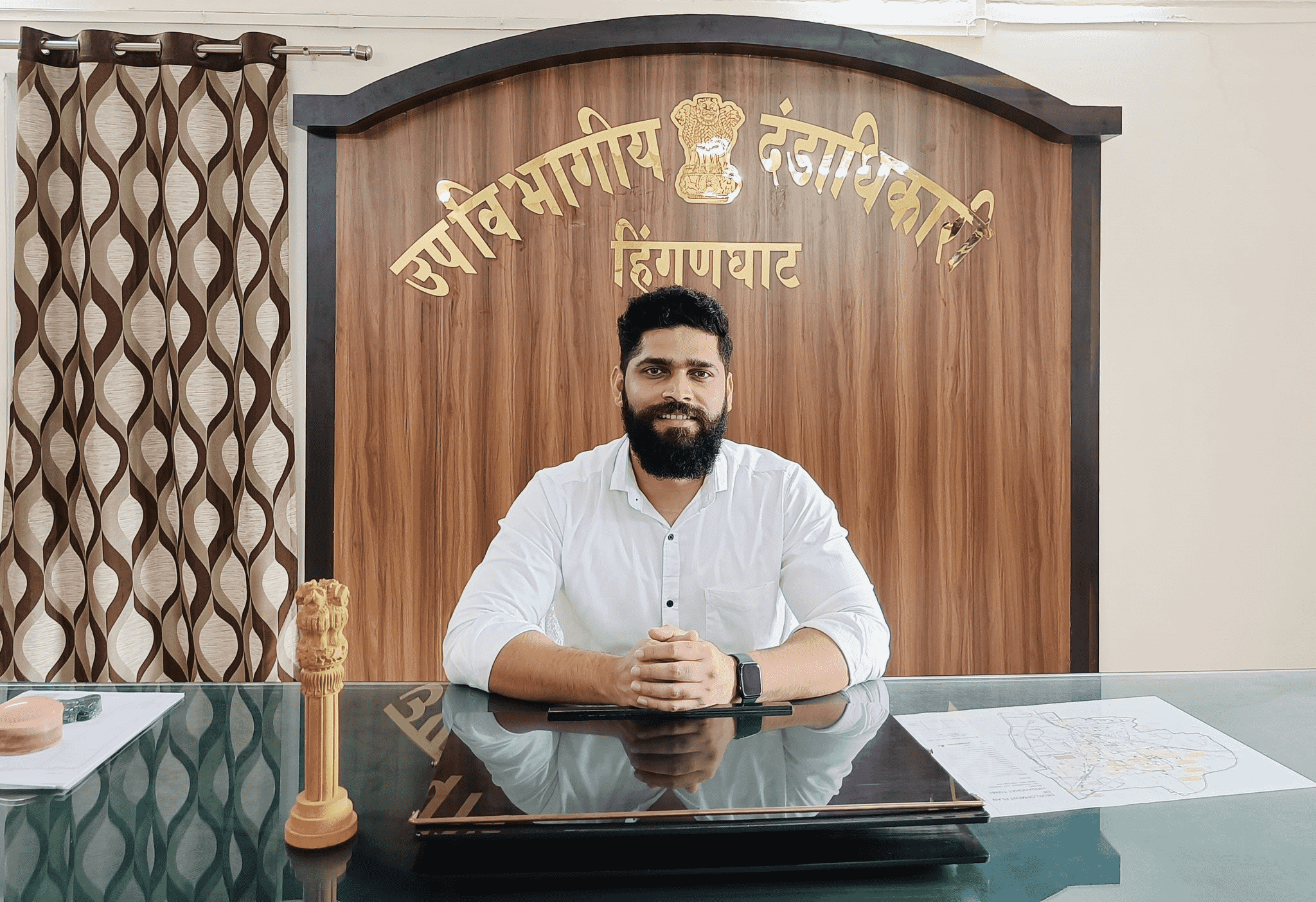 Vinayak Mahamuni appointed as CEO of Nagpur Zilla Parishad, bringing a fresh perspective to the administration.