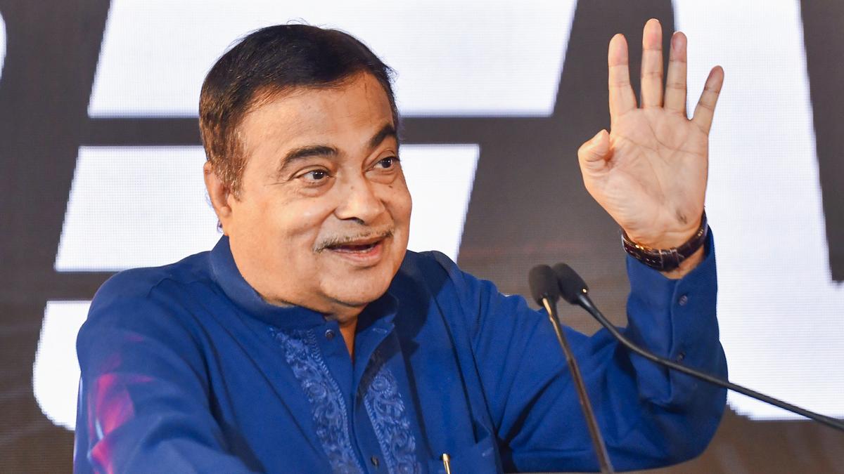 Nitin Gadkari addressing Ramdas Athawale with humor at Nagpur event on political future.
