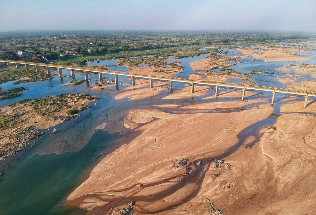 A map showing the areas in Nagpur district benefiting from the ₹1,879 crore Kanhan River Diversion Scheme, with highlights on irrigation expansion.