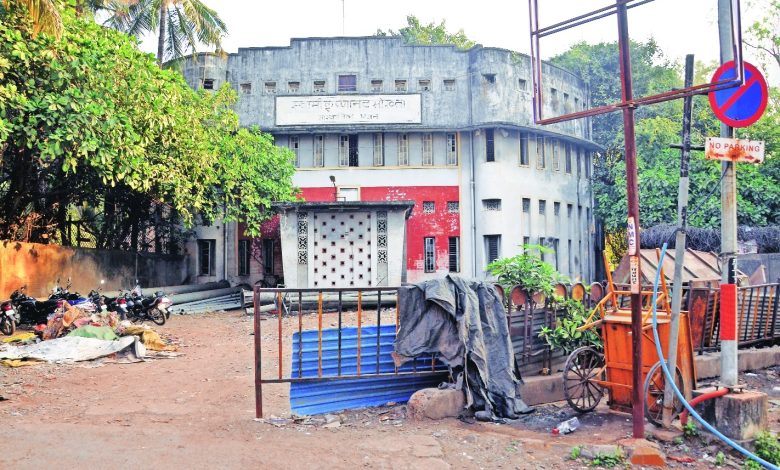 Nagpur: A conceptual image of Sokhta Bhavan complex with Gandhibagh Garden in the background.