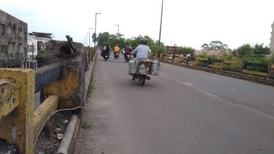 Pachpaoli Flyover demolition process in Nagpur’s urban landscape.