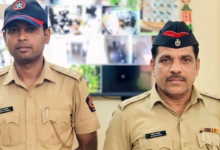 Police rescuing mother and daughter at Ambazari Lake Nagpur