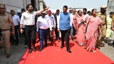 CM Devendra Fadnavis reviews Bhandewadi 300 crore waste to energy integrated facility Nagpur India first August 2026