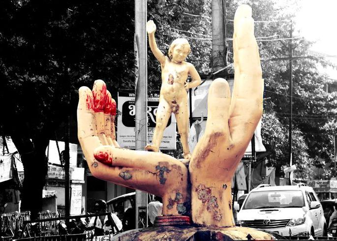 Nagpur’s Beloved Nanga Putla Square Is Being Stripped of Its History — And Nobody Seems to Care