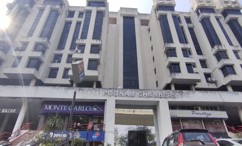 Poonam Chambers Nagpur High Court dismisses petition 10 lakh fine NMC 7th floor demolition June 2026
