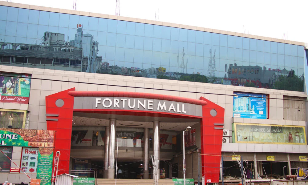 NMC Cuts Water Supply to Fortune Mall Over Rs 3.28 Cr Tax